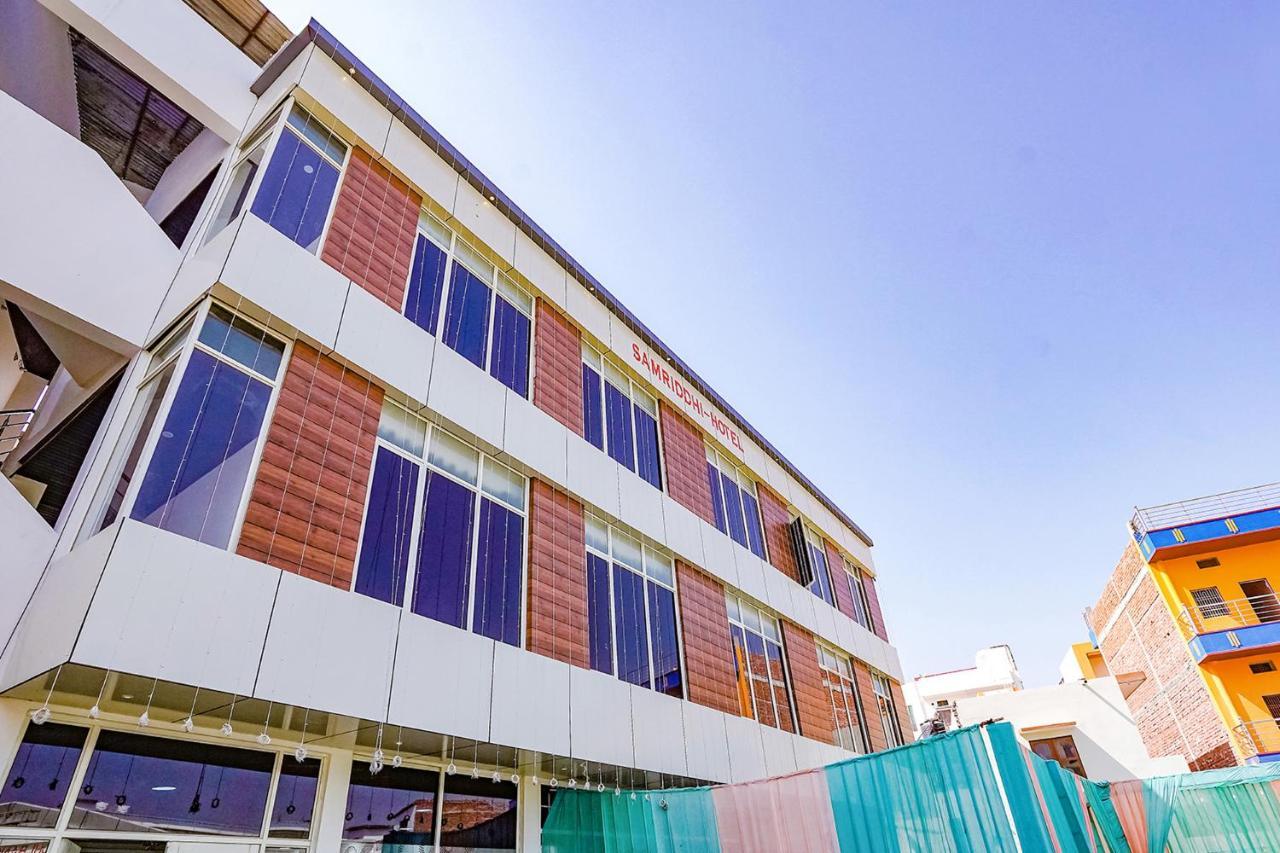 Fabhotel Siddhi Varanasi Exterior foto